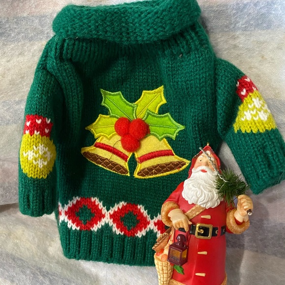 Sold Lot of 2 1- Hallmark Keepsake Ornaments+ 1 Winterberry Santa Bottle Cover - Picture 1 of 10